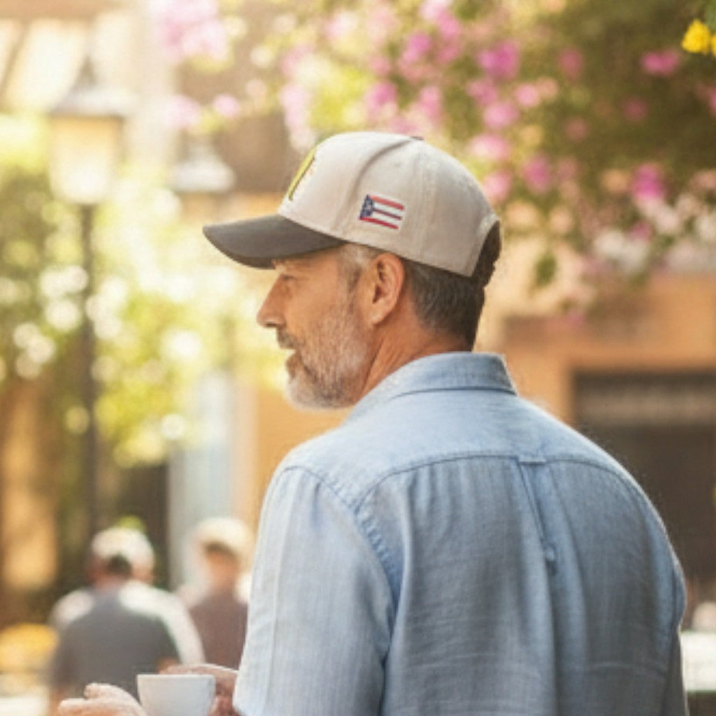 Gorra Crema y Negro de Puerto Rico